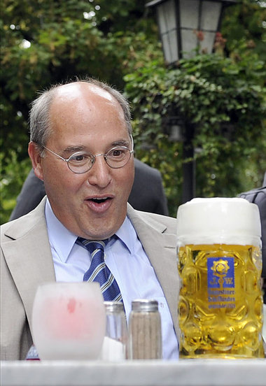 In guter politischer Tradition: Der Biergarten