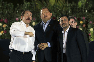 Gemeinsam gegen den Imperialismus: Nicaraguas Pr&auml;sident Dan...