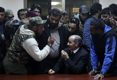 Abdul Dschalil unter Druck: Der selbsternannte libysche Regierun... Abdul Dschalil unter Druck: Der selbsternannte libysche Regierun...