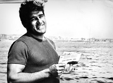 Abb.: Mario Adorf in »Unser Boss ist eine Dame« (sic!)