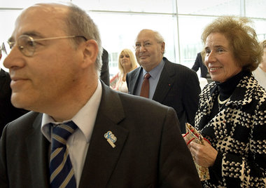 2009 gab die Linksfraktion im Bundestag einen Empfang zu Ehren v... 2009 gab die Linksfraktion im Bundestag einen Empfang zu Ehren v...