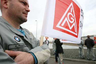 Warnstreik bei BMW Leipzig (26. März 2006) Warnstreik bei BMW Leipzig (26. März 2006)