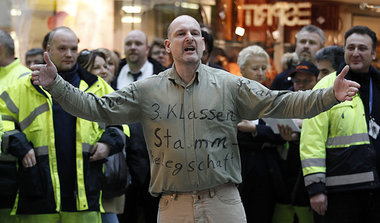 Gegen Lohndr&amp;uuml;ckerei: GlobeGround-Streik, Anfang M&amp;a...