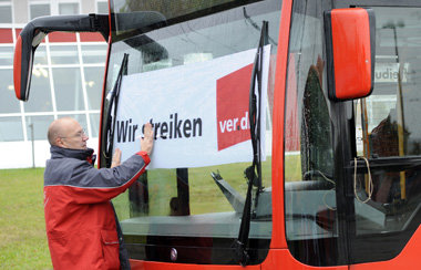 Erst im November hatten die Besch&auml;ftigten der kommunalen Ve...