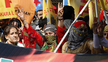 Auch in Ankara fand am Sonntag eine Newroz-Kundgebung statt – tr...