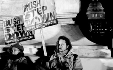Landesweit gab es Proteste während der Bush-Rede Landesweit gab es Proteste während der Bush-Rede