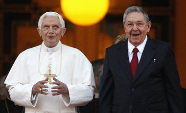 &raquo;Herzliches und ernsthaftes Gespr&auml;ch&laquo;: Papst Be...