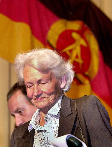 Margot Honecker in Santiago de Chile, 12. Oktober 2000
