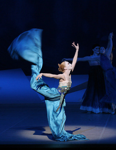 Silvia Azzoni in John Neumeiers Ballettadaption des Andersen-M&a... Silvia Azzoni in John Neumeiers Ballettadaption des Andersen-M&a...