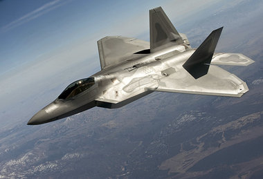 Die U.S. Air Force bestätigte, daß mehrere Kampfflugzeuge vom Ty...