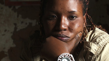 Vassia Akimana ist Soldatin in Burundi. »Krieg ist kein Sp... Vassia Akimana ist Soldatin in Burundi. »Krieg ist kein Sp...
