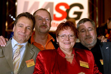 Neuer alter Bundesvorstand: Klaus Ernst, Thomas Händel, Felicita...