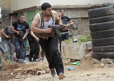 Bewaffnete Kämpfe zwischen Anhängern und Gegnern Assad... Bewaffnete Kämpfe zwischen Anhängern und Gegnern Assad...
