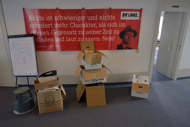 Tucholskys Rat: Charakter zeigen! Alternative: Sachen packen!