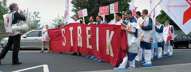 Kerry-Beschäftigte traten am Donnerstag in den Warnstreik Kerry-Beschäftigte traten am Donnerstag in den Warnstreik