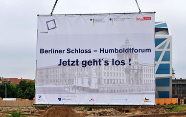Wilhelminische Dörfer: Der Neuaufbau des alten Hohenzollernschlo...