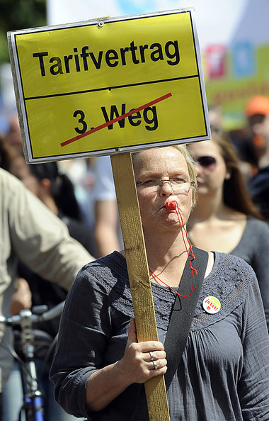 Diakonie-Besch&auml;ftigte in Hannover w&auml;hrend eines Warnst...