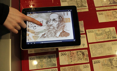 Sch&ouml;ner Schein: Tschechiens Nationalbank ist mit der Krone ...