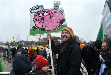 Für eine andere Landwirtschaft gingen im Januar 2011 mehr als 20... Für eine andere Landwirtschaft gingen im Januar 2011 mehr als 20...