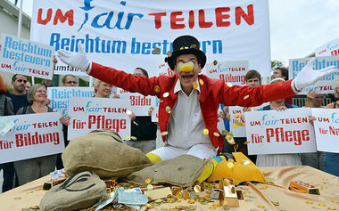 Auftakt der Kampagne &raquo;Umfairteilen&laquo; am Freitag vor d...
