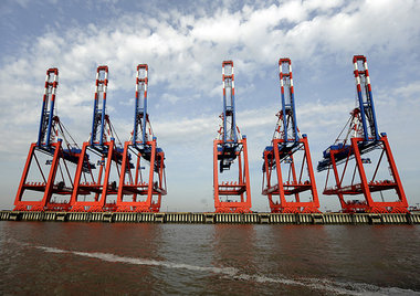 Containerbr&uuml;cken in Bremerhaven, Oktober 2010