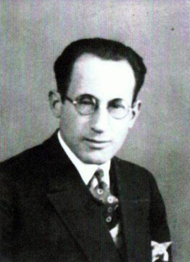 Lothar Hermann enttarnte 1957 den Nazikriegsverbrecher Adolf Eic... Lothar Hermann enttarnte 1957 den Nazikriegsverbrecher Adolf Eic...