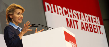 Von der Leyen: &raquo;Es hat sich also ausgezahlt f&uuml;r die M...