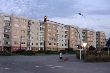 Ruhige Tristesse in Rostock-Lichtenhagen