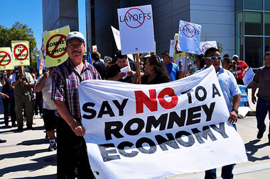 Alles, nur das nicht: US-Gewerkschafter bei einer Anti-Romney-Ku... Alles, nur das nicht: US-Gewerkschafter bei einer Anti-Romney-Ku...