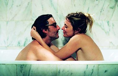 Die Wanne ist voll: &raquo;Von Liebe und Bedauern&laquo;