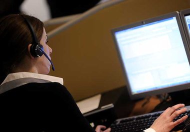 Wer länger als zehn Jahre hier arbeitet, steigt in die Prem... Wer länger als zehn Jahre hier arbeitet, steigt in die Prem...