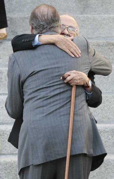 Herzliches Einvernehmen: Santiago Carrillo (1915&ndash;2012) uma...