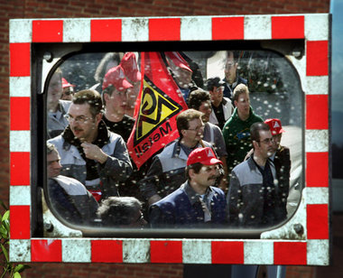 Warnstreik bei Opel im April. Will die IG Metall alle Register z... Warnstreik bei Opel im April. Will die IG Metall alle Register z...