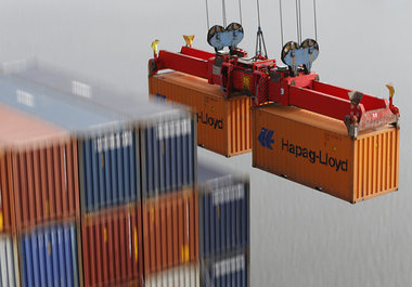 Hafen Hamburg: Trotz zuletzt wieder wachsender Exporte stagniert... Hafen Hamburg: Trotz zuletzt wieder wachsender Exporte stagniert...