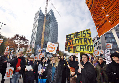 Demonstration gegen Wohnungsmangel Ende November 2011 in Hamburg