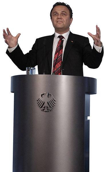 Bundesinnenminister Friedrich warnt Serbien und Mazedonien &ndas...