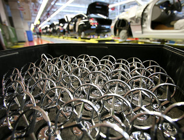 Verbla&szlig;ter Glanz der Sterne: Daimler beneidet Konkurrenz u...