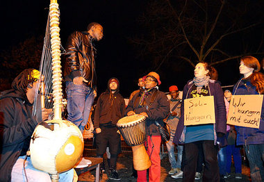 Magdeburg, Donnerstag abend: Solidarit&auml;t mit den Hungerstre...