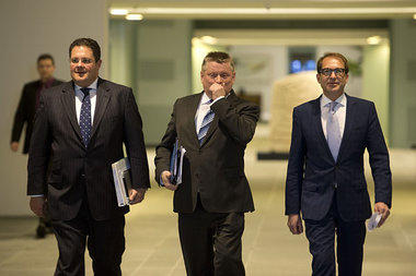 Generalsekret&auml;re v. l. n. r.: Patrick Doering (FDP), Herman...