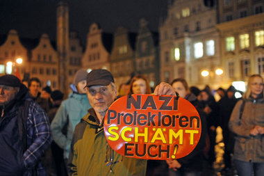 Demonstration im Gedenken an die Opfer des NSU und gegen Rassism...