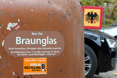 9. November in Berlin: Der Dienstwagen des Bundespräsidente... 9. November in Berlin: Der Dienstwagen des Bundespräsidente...