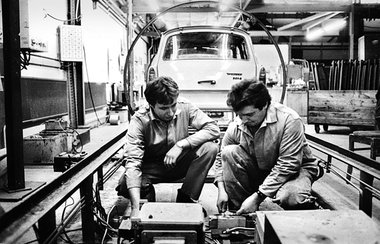 Trabbi-Bau im Karosseriewerk Meerane (1988)