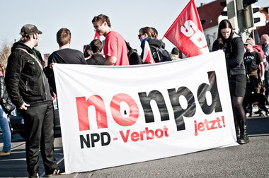 Ende Oktober in Wismar: Rund 700 Menschen demonstrieren gegen ei...