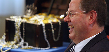 Kein Problem mit Reichtum: Peer Steinbr&uuml;ck, hier im Deutsch...