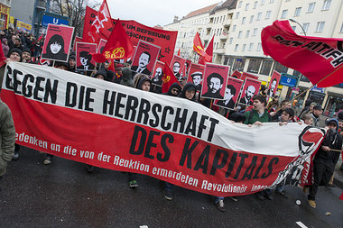 Antifa-Block auf der Luxemburg-Liebknecht-Demonstration 2011
