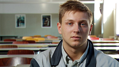 Jerome lernt bei Opel