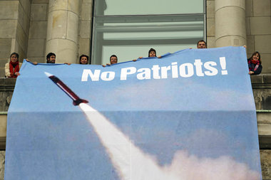 Keine Soldaten und Raketen in den Nahostkonflikt – Linke-P... Keine Soldaten und Raketen in den Nahostkonflikt – Linke-P...