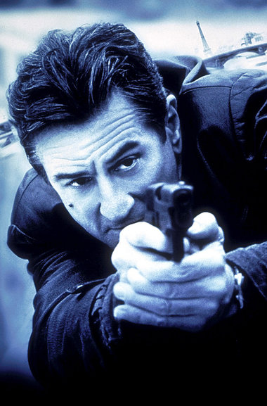 Kraß inszeniert: »Ronin« Kraß inszeniert: »Ronin«