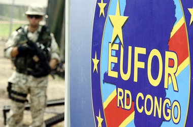 »Daher die ständige militärische Besetzung der Kolonien, die Auf...