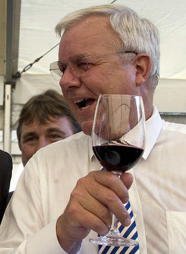 CDU/CSU-Fraktionsvize Michael Fuchs in Feierlaune, Berlin 2009